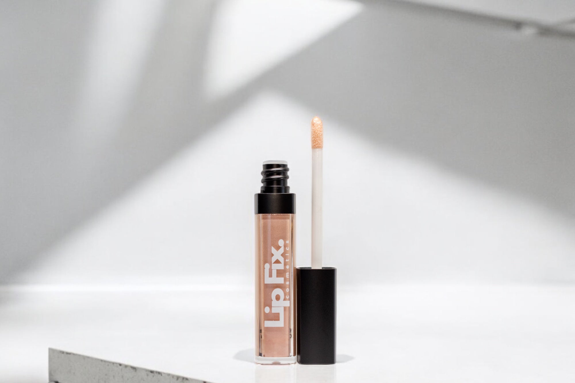 Lip Gloss Nude - Lip Fix Cosmetics